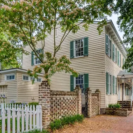 Updated Historic Villa 3 Bedroom Suites Walk Everywhere